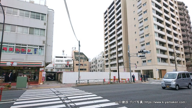 解体されたジーンズメイトがあったビル