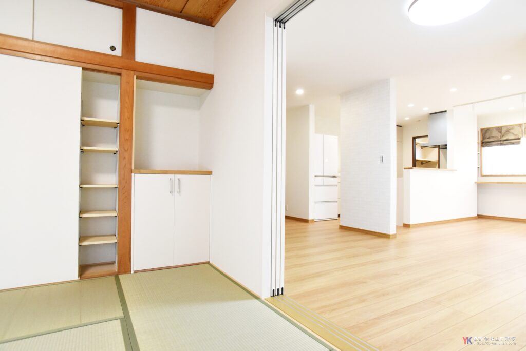 お庭が見える夢の対面キッチン！お孫さんが走りまわる広々リビングでシンプル・上質な暮らし（杉並区 K様邸）