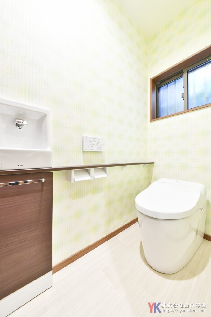 多くの収納を備え、隠れたスペースを最大限活用するように各お部屋にはロフトで空間を創り出しました。（世田谷区 O様邸）