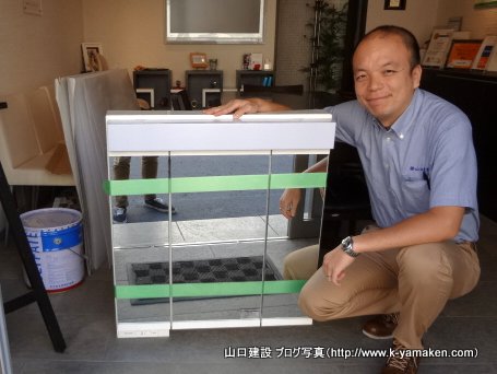 【終了】【先着一名様】無料でミラーキャビネットをプレゼント！