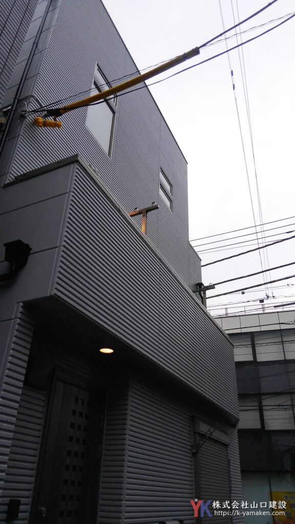 中古物件を購入し、入居前に必要な外壁や屋上、防水などの保全工事を実施（練馬区N様邸）