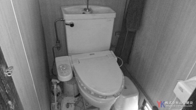 少しの工夫で快適な洗濯スペースへ、昔ながらの木製サッシはアルミ製サッシへ、トイレと洗面台を新しく交換し、まとめて一新！（中野区　Ｕ様邸）