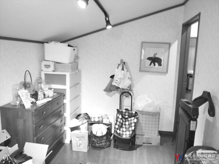 洗面台・トイレを一新し、憧れの室内窓と意匠性高いクロスで仕上げたこだわりのお住まい（M様邸）