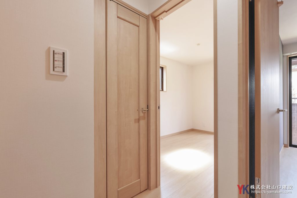 【木造2階戸建て】断熱リフォームで年間通して快適＆ナチュナル感のある木目調のお住まい（杉並区 A様）