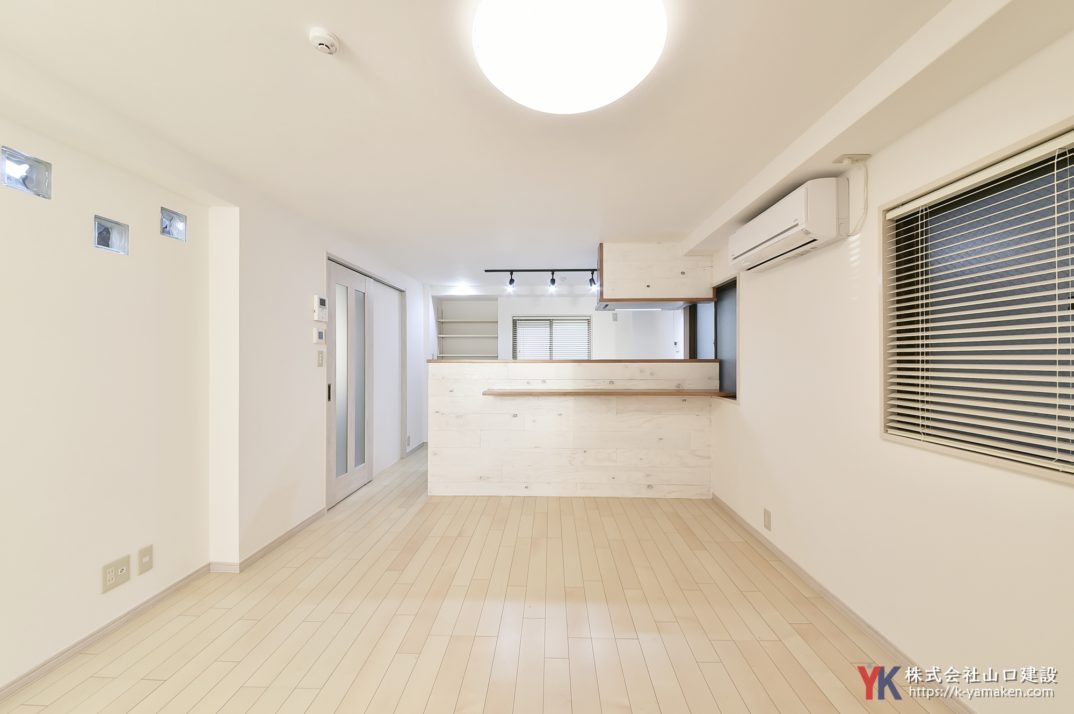 【4階建ての屋上付き中古戸建て住宅】購入に伴う改築で明るい日差しが降り注ぐ開放的なお住まいに一新（文京区 Y様）