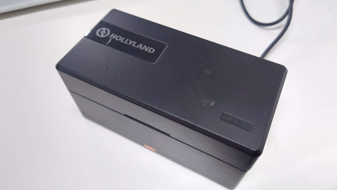 アップデート中のLark 150