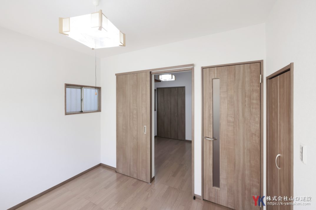【築42年の木造戸建て】1階リノベーション＋外壁塗装や屋根工事で、住宅性能の高い安心で快適なお住まいに（中野区 M様邸）