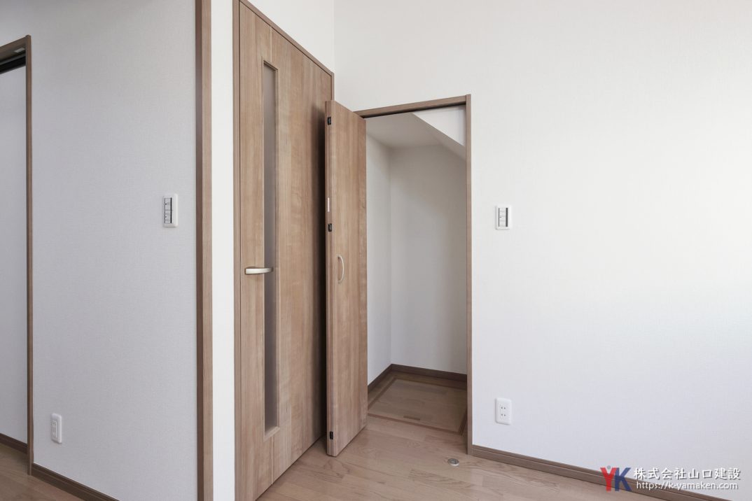 【築42年の木造戸建て】1階リノベーション＋外壁塗装や屋根工事で、住宅性能の高い安心で快適なお住まいに（中野区 M様邸）