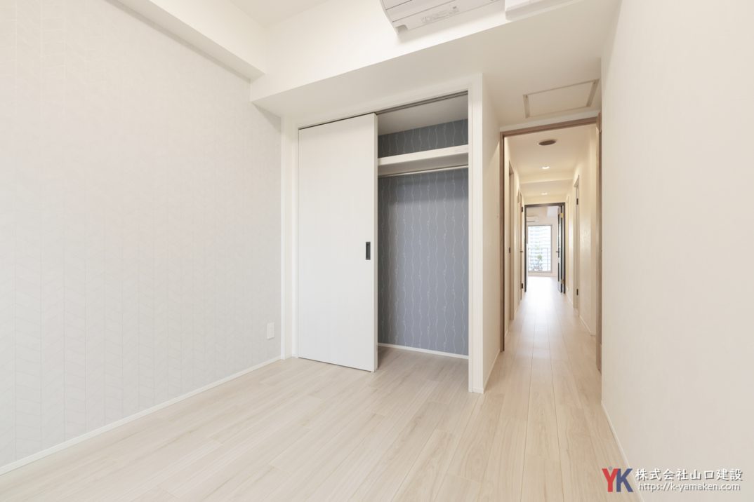 【2世帯同居リフォーム】高級感×温もりのグレージュカラーでおしゃれに！心地よい距離感を実現したお住まいへ（文京区 M様邸）