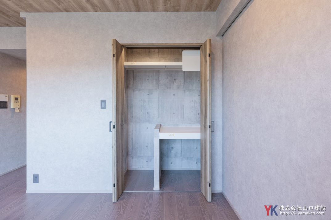 大人テイストなシックモダン×ヴィンテージ感のあるオシャレなマンションリフォーム！デザイン性と機能性を両立した空間に（和光市 M様邸）
