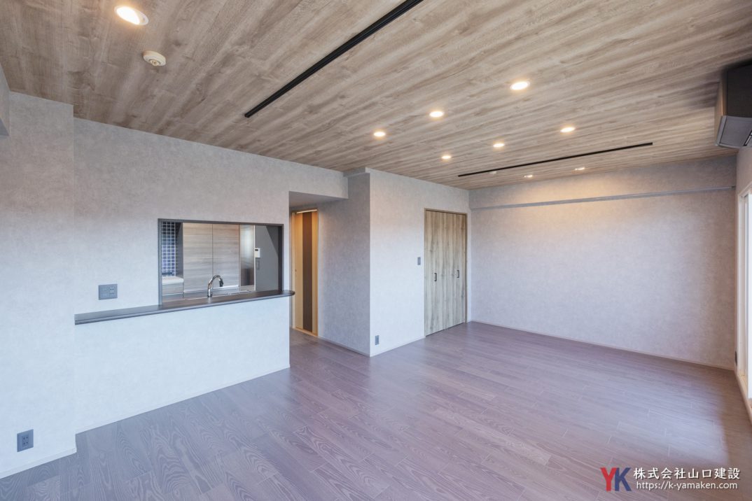 大人テイストなシックモダン×ヴィンテージ感のあるオシャレなマンションリフォーム！デザイン性と機能性を両立した空間に（和光市 M様邸）