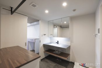 築20年超のマンションリノベ｜TOTOザ・クラッソと室内窓で叶える、機能美を極めた「ノイズレス」な暮らし（練馬区 K様邸）