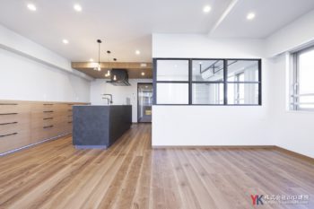 築20年超のマンションリノベ｜TOTOザ・クラッソと室内窓で叶える、機能美を極めた「ノイズレス」な暮らし（練馬区 K様邸）