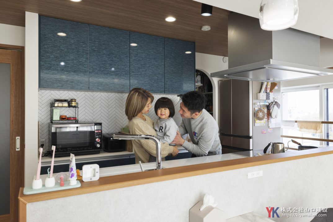子育てがもっと楽しくなる!開放的で日当たり抜群の快適LDK。築古マンションを劇的リノベーション(板橋区 A様邸)