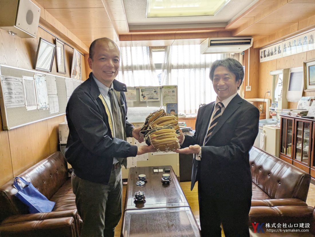 校長室での対談の様子