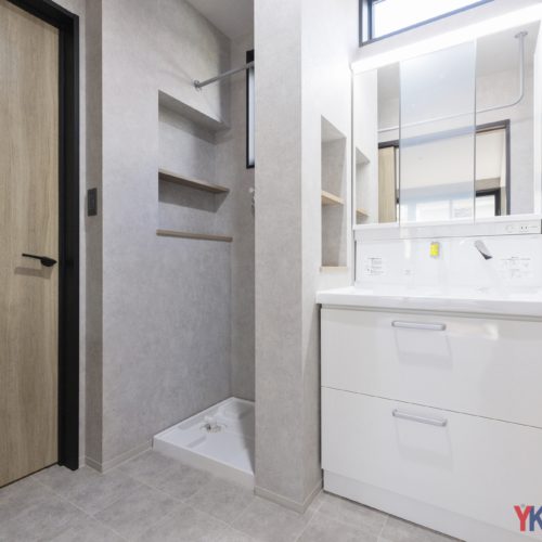 シンプルながら使いやすさを極めた洗面空間