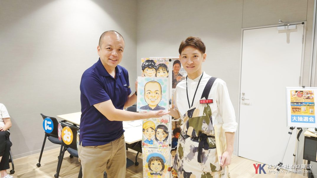 プロの似顔絵コーナーも無料で開催！