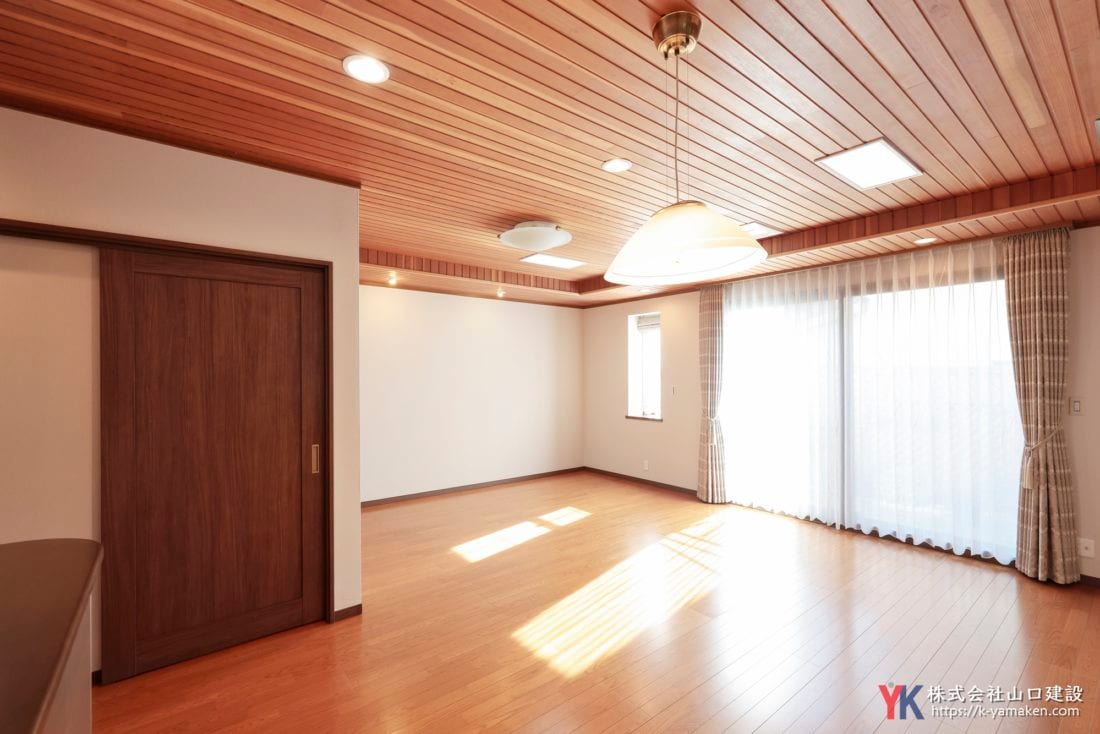 【二世帯住宅リフォーム】こだわりを形にする造作家具とLIXIL・TOTO最高峰モデルで叶える上質な暮らし（文京区 K様邸）