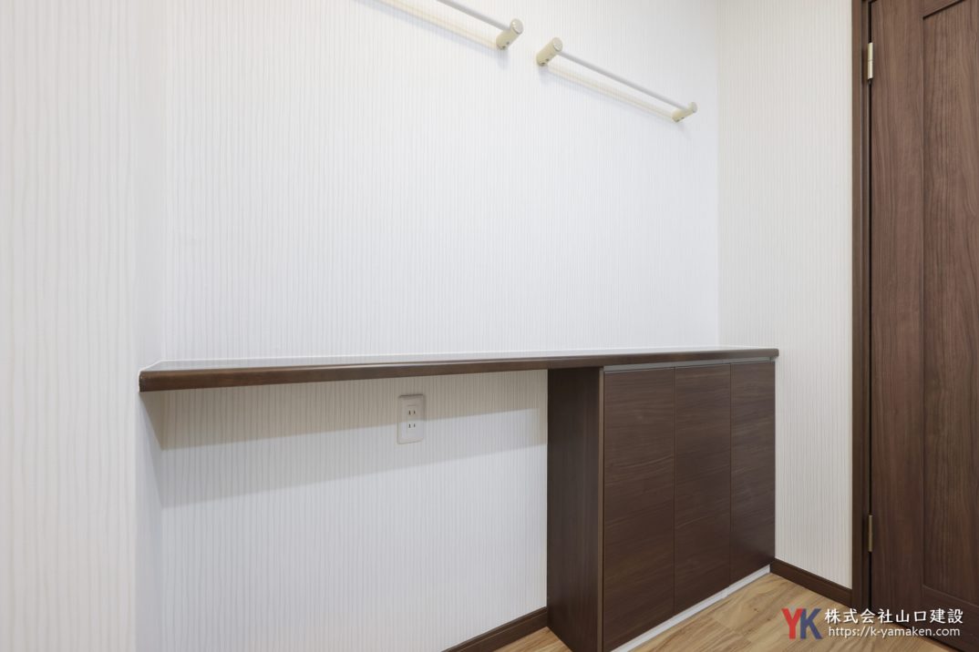 【二世帯住宅リフォーム】こだわりを形にする造作家具とLIXIL・TOTO最高峰モデルで叶える上質な暮らし（文京区 K様邸）